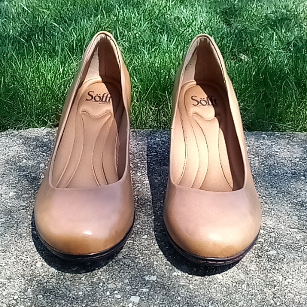 🆕 Sofft block heels 8